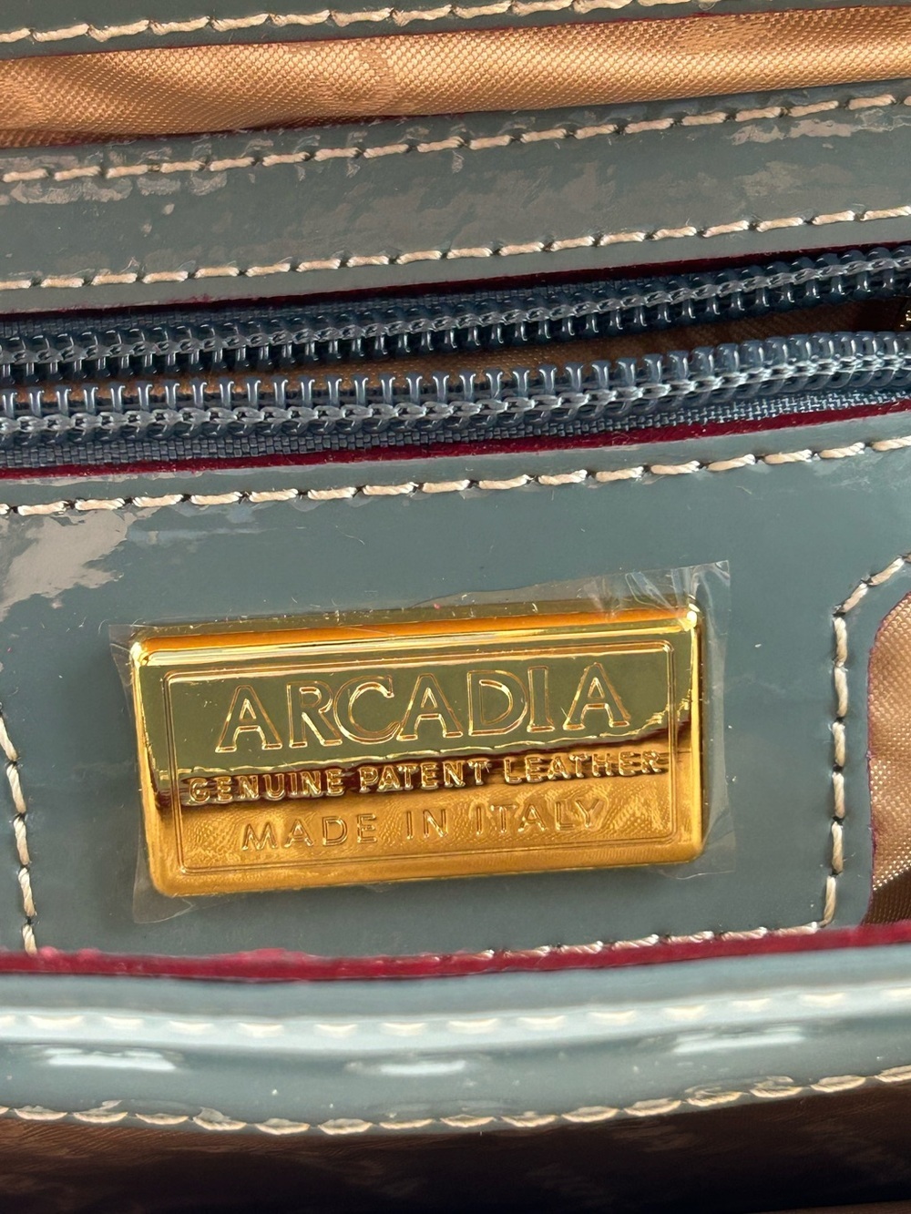 Arcadia Patent Leather Crossbody Bag Blue Tan Made in Italy New With Tag - Picture 14 of 15